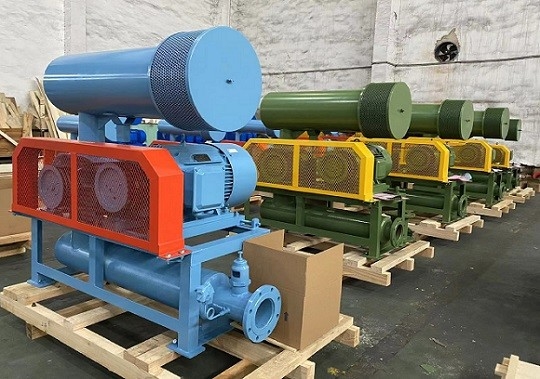850-2000 Rpm Angkatan Darat Hijau 3 Lobe Blower Untuk Perlindungan Lingkungan