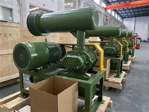 850-2000 Rpm Angkatan Darat Hijau 3 Lobe Blower Untuk Perlindungan Lingkungan