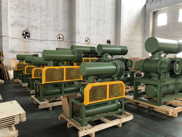 18.5KW 0.04Mpa Three Lobe Roots Blower Aplikasi untuk transfer pneumatik bubuk, biji-bijian dll.