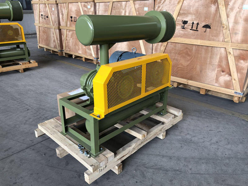 1.5KW-15KW BK Jenis Tiga Lobus Roots Blower Of Army Green Dengan Kebisingan Rendah Konsumsi Energi Ekonomis
